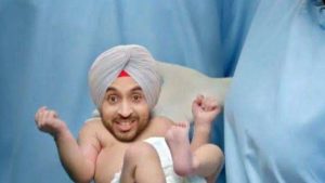 Good Newwz Movie Review Pakaoo
